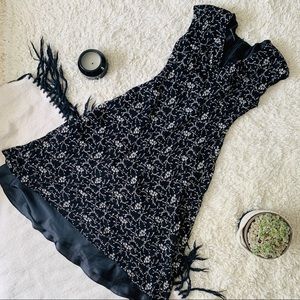 EUC Jones Wear Black and White Floral Midi Dress